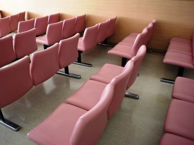 産婦人科・婦人科の会計を自動精算機・POSレジで快適に！ストレスフリー対応